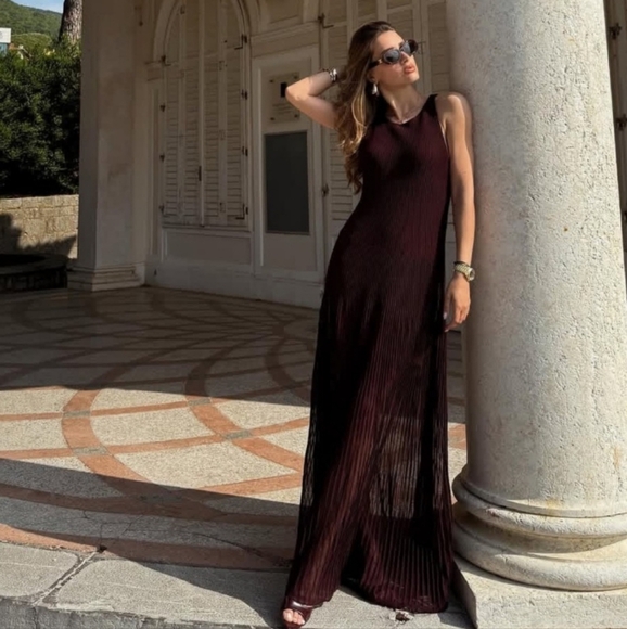 Zara Ribbed Knit Maxi Dress - Picture 1 of 7